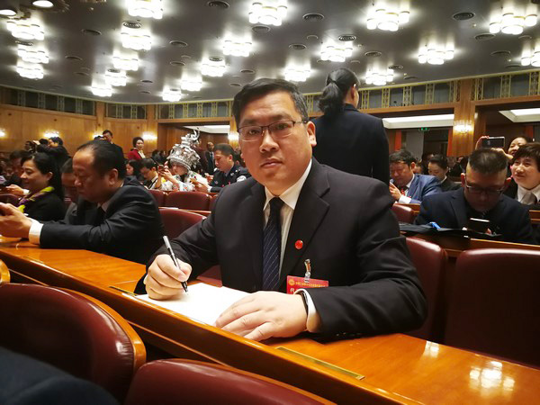 中国工会17大代表张爱民：新时代是干出来的，，，，工会也是干出来的