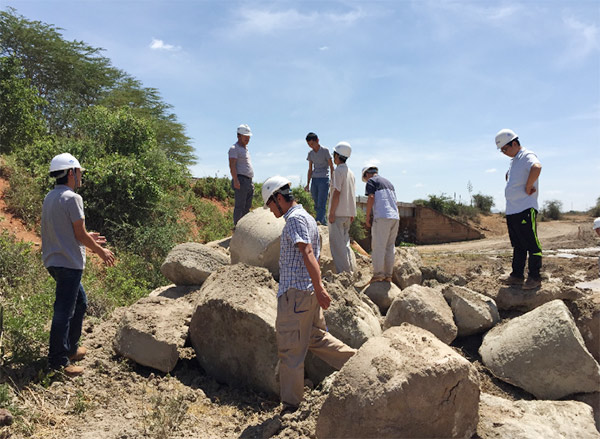 永利集团官网智能入岩神器在东非肯尼亚获赞，，，，，，人好装备好