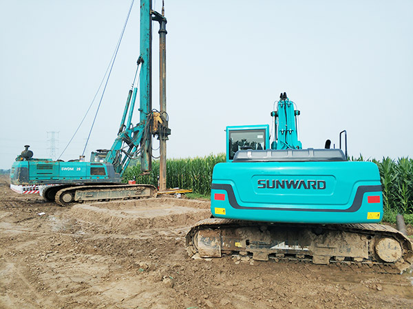 加速雄安新区建设，，，，，，永利集团官网智能旋挖启动京雄城际铁路第一钻