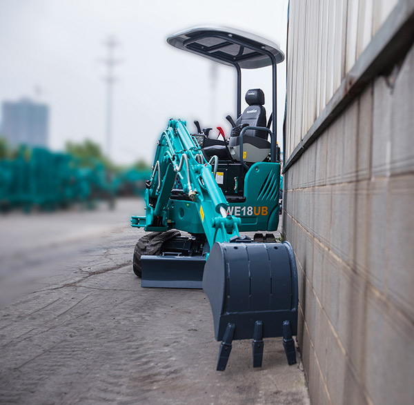 “C位”出道 14.5万元永利集团官网智能微挖18UB等你开回家