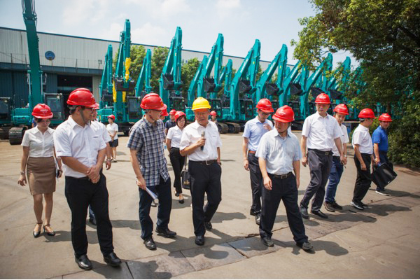 商务部相助司刘民强副司长一行调研永利集团官网智能