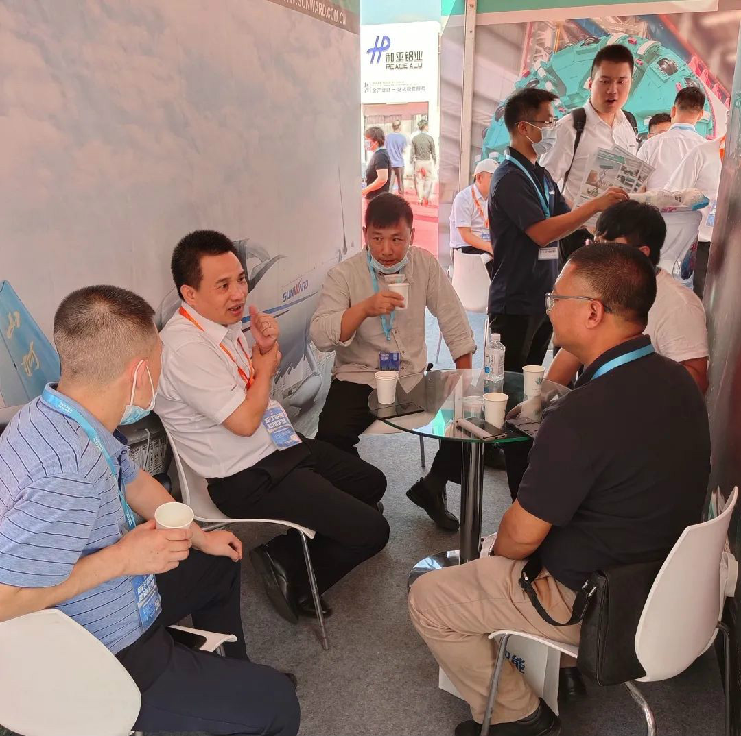 永利集团官网智能高空作业装备“吸睛”雄安展