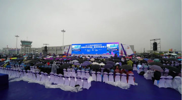 永利集团官网四机航行编队惊艳尧城（太原）国际通用航空航行大会