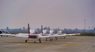 永利集团官网四机航行编队惊艳尧城（太原）国际通用航空航行大会