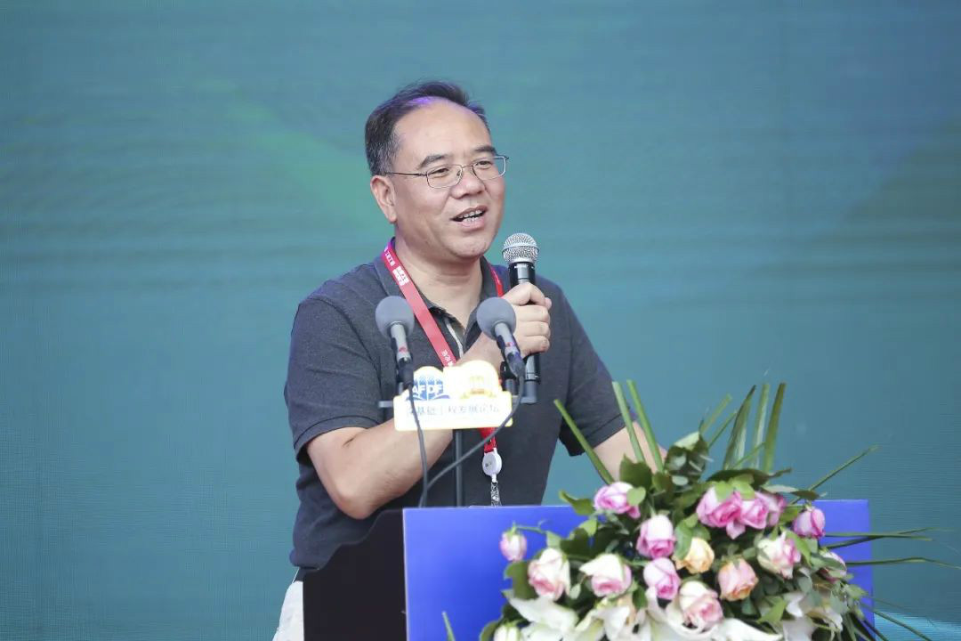 永利集团官网智能天下客户交流会在深基础工程生长论坛会场举行