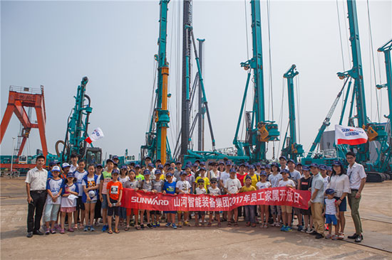 这个炎天，，亲子玩转永利集团官网智能“三栖”装备