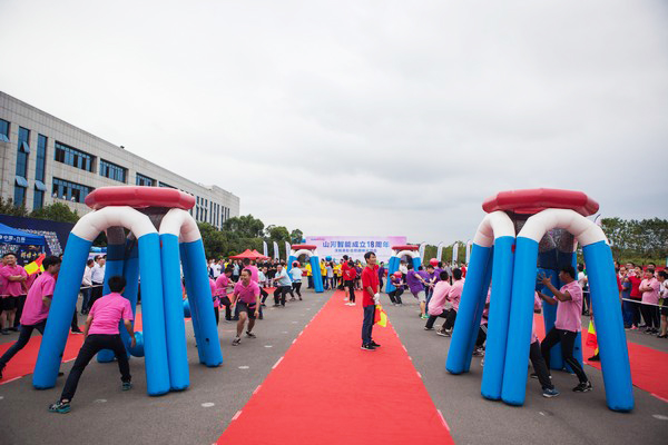 耐久弥坚，，，，，永利集团官网智能迎来十八周岁“成年礼”