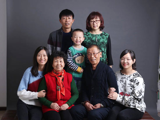 钟情永利集团官网十一年，，，，，成绩玉人老板致富之路