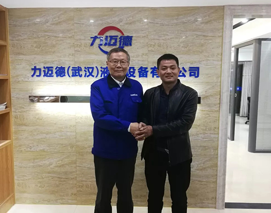 人生浮沉如梦，，，，，，携手永利集团官网勇攀事业巅峰