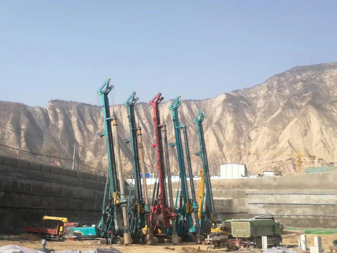 金戈铁马工程路 风雨无阻选永利集团官网