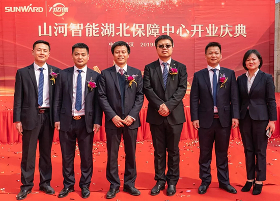 人生浮沉如梦，，，，，，携手永利集团官网勇攀事业巅峰