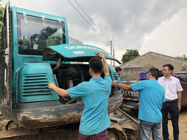 永利集团官网智能挖掘机，，一台顶几台！
