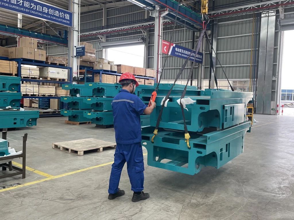 永利集团官网智能“蓝精灵”们在通俗岗位的坚守与奉献