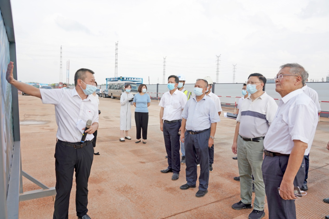 湖南省委常委、省委秘书长张剑飞一行调研永利集团官网智能