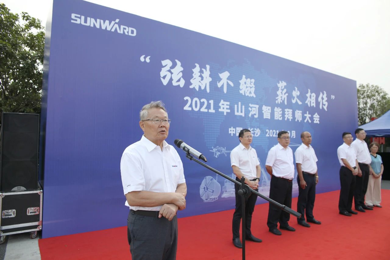 百人齐聚拜师恩 | 永利集团官网智能“传帮带”人才作育模式为公司生长积贮实力