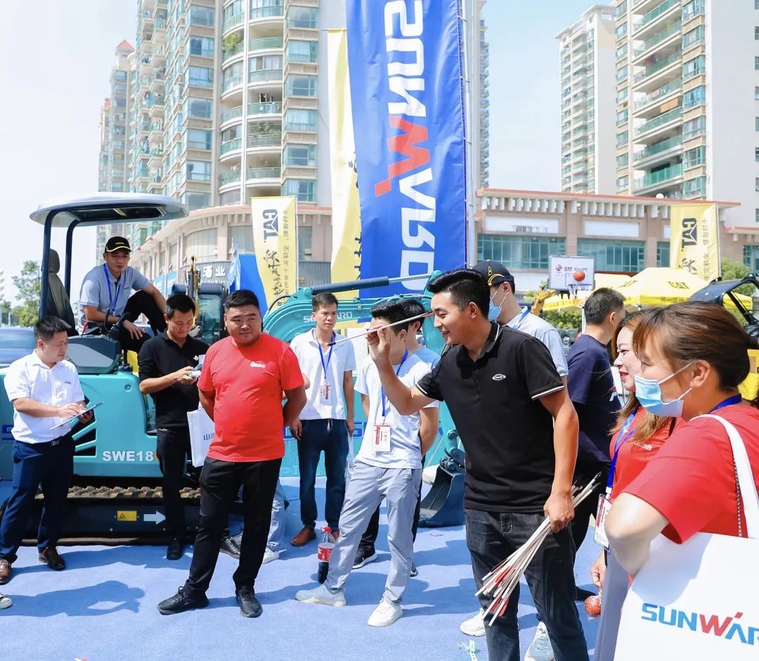 共享微挖新视界！永利集团官网智能微挖三大王牌产品齐聚2021全球微挖大会