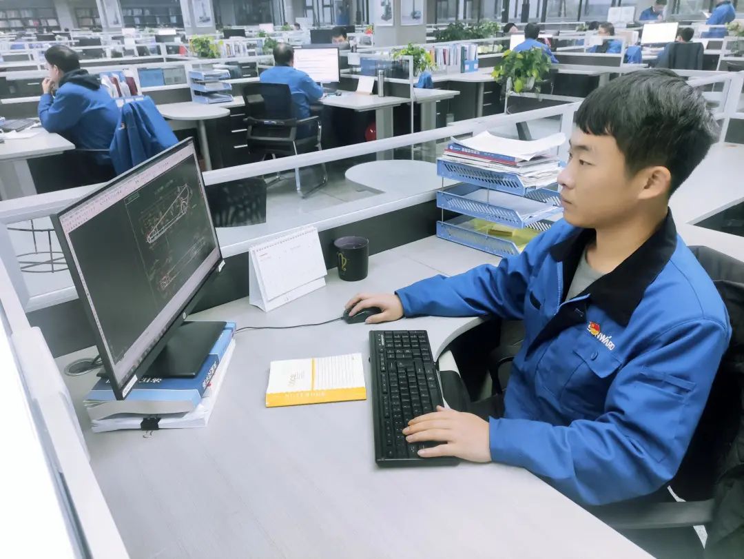 你好 2022！再见 2021！我与永利集团官网智能共生长