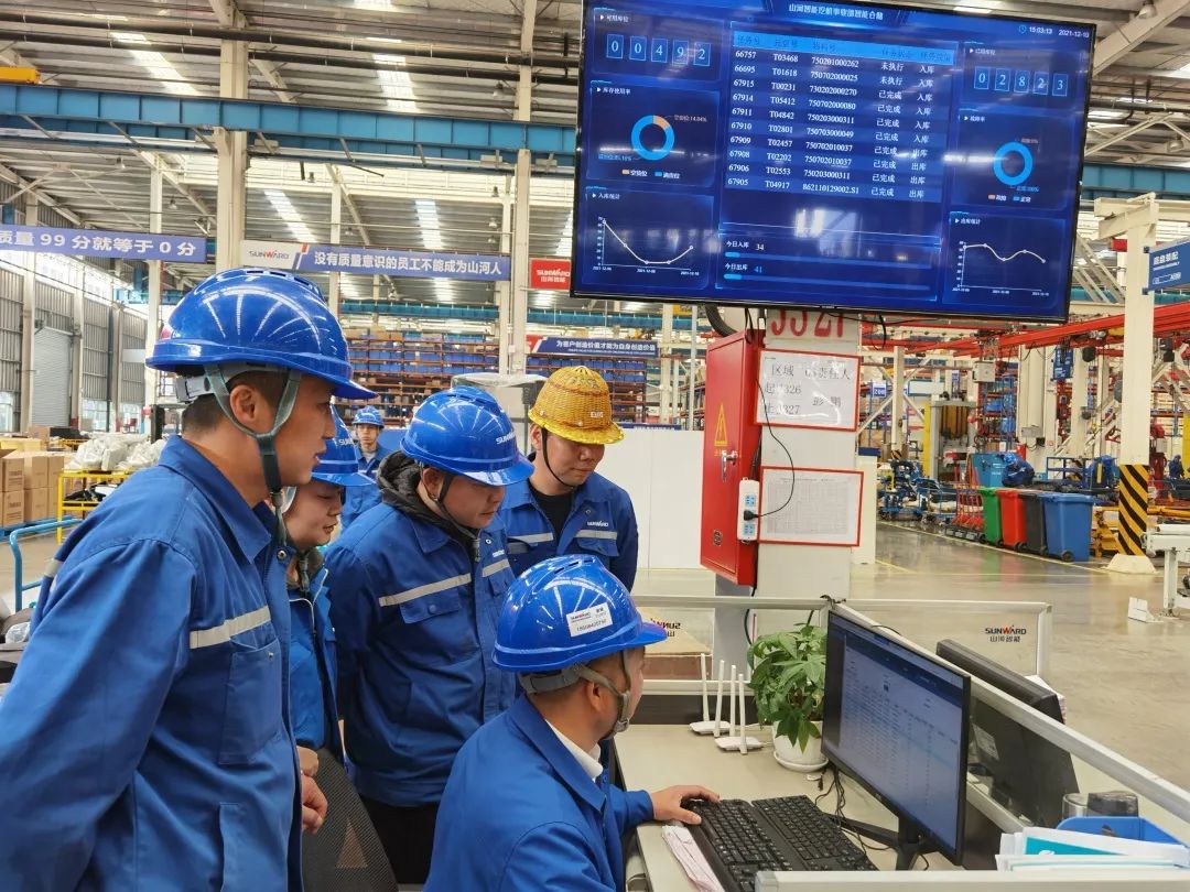 你好 2022！再见 2021！我与永利集团官网智能共生长