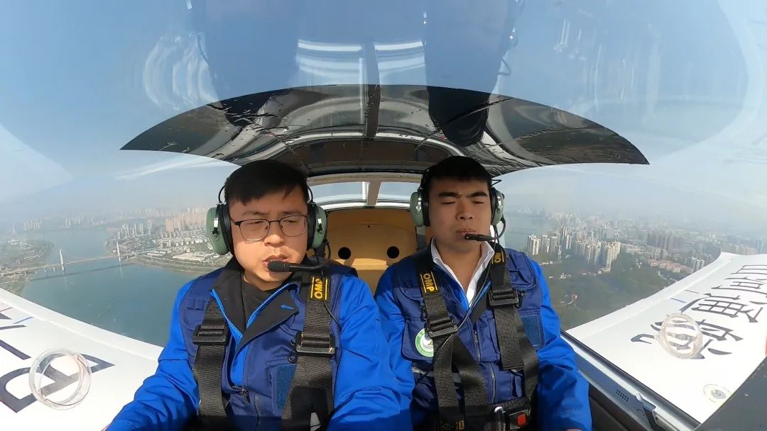 逍遥协同显身手！湖南航空应抢救援队永利集团官网机组开展特情处理应急演练