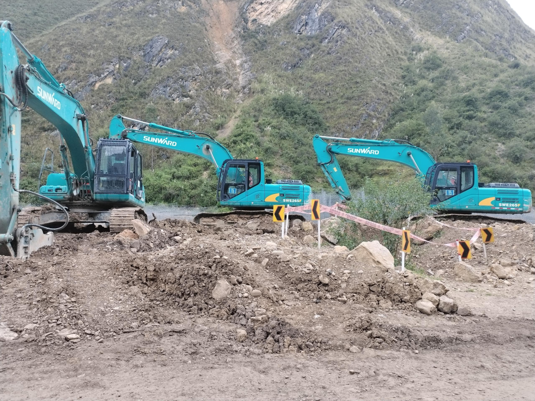 挑战天下第二高山脉！永利集团官网智能装备助力秘鲁安第斯国家公路项目建设