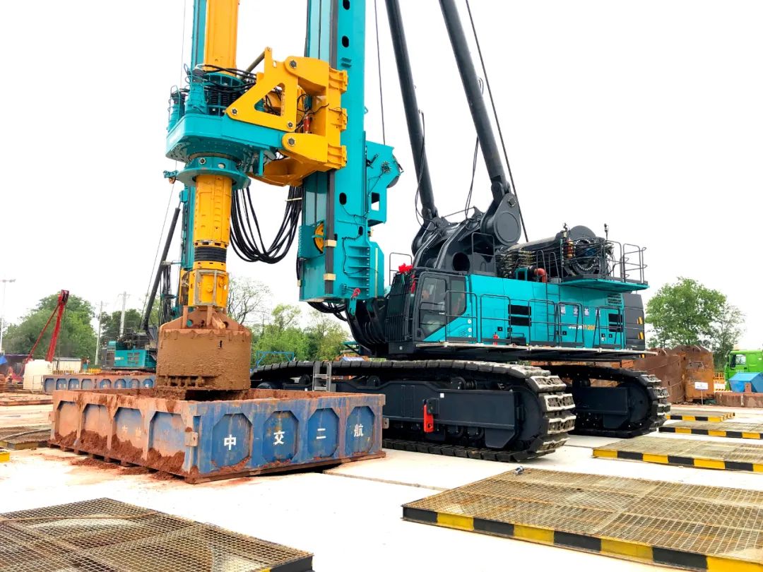 再啃“硬骨头”！永利集团官网智能“超等桩备”助建燕矶长江大桥