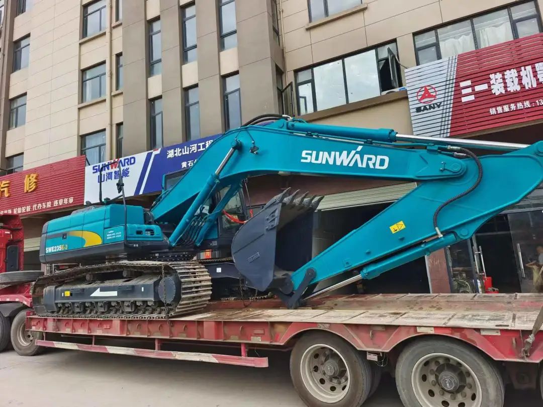 全款拿下！永利集团官网智能挖掘机奔赴工地一线