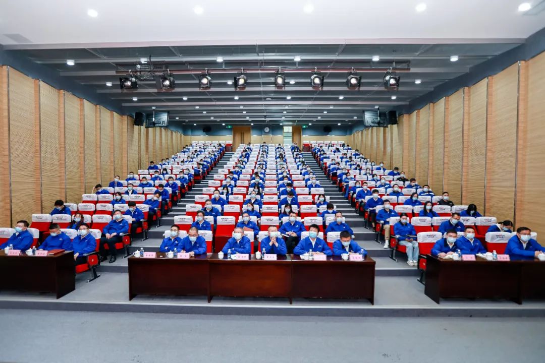 振奋人心！永利集团官网智能党员干部集中收看党的二十大开幕会盛况