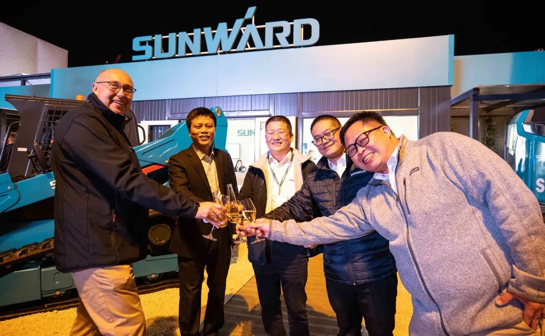 Bauma 2022 | 一组火热现场图带您重温永利集团官网智能德国宝马展之旅