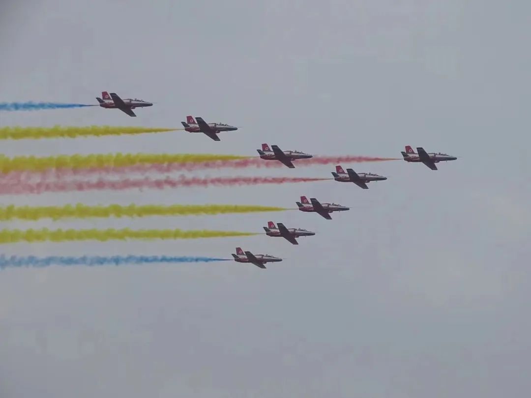 逆势飞翔！永利集团官网航空携手相助同伴亮相2022南昌航行大会