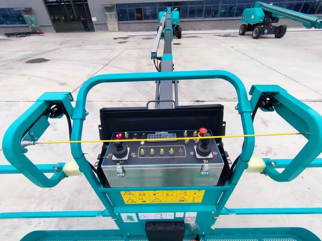 无需扩桥！永利集团官网智能国四款32米直臂式高空作业平台乐成下线