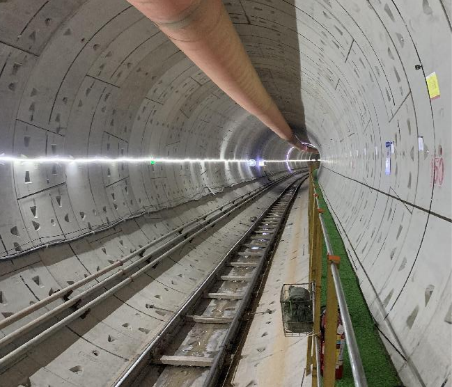 再传喜报！中铁永利集团官网盾构机顺遂贯串深圳地铁3号低碳站～坪西站左线