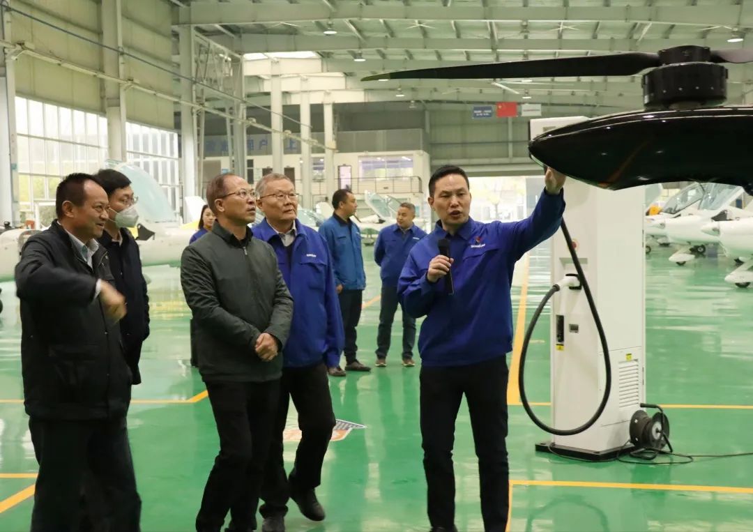 广州市国资委主任陈德俊考察永利集团官网智能航空工业基地