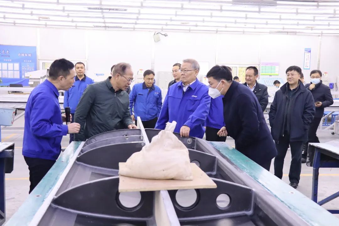 广州市国资委主任陈德俊考察永利集团官网智能航空工业基地