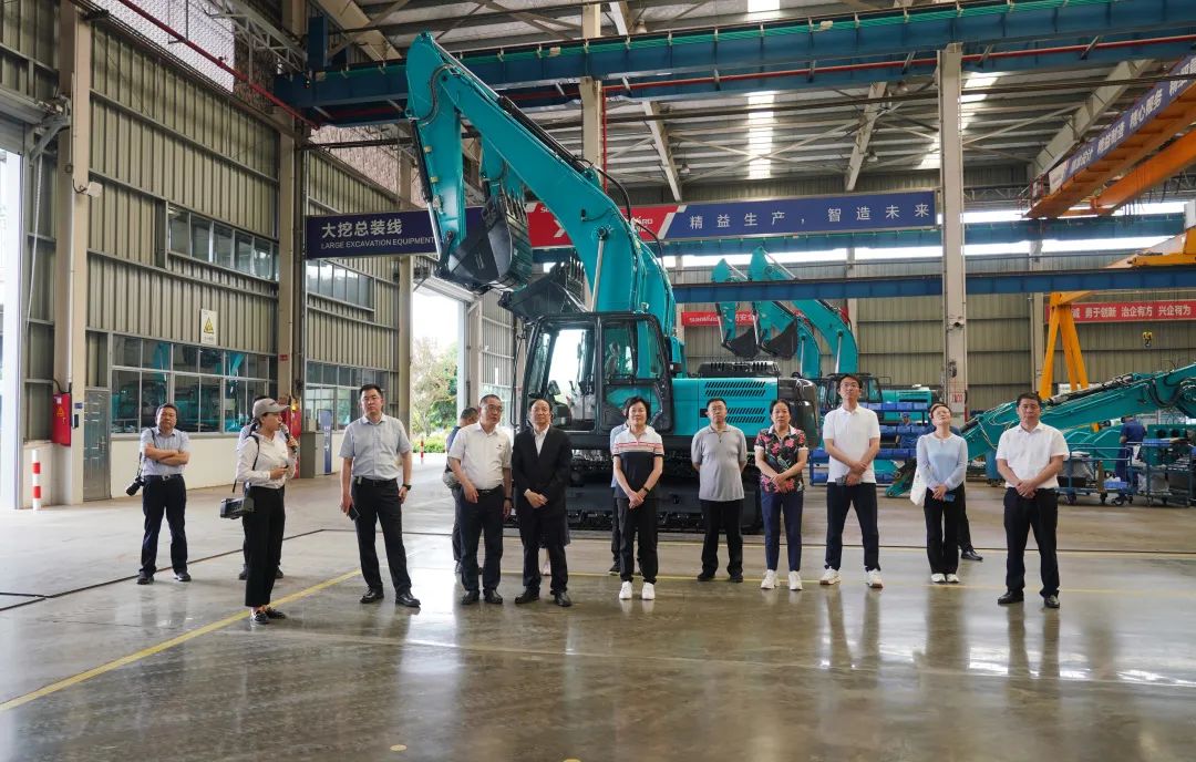 太原市政协主席操学诚调研永利集团官网智能