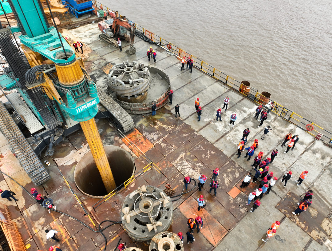 超等装备助建超等工程！永利集团官网智能超等旋挖钻机SWDM1280推介会乐成举行