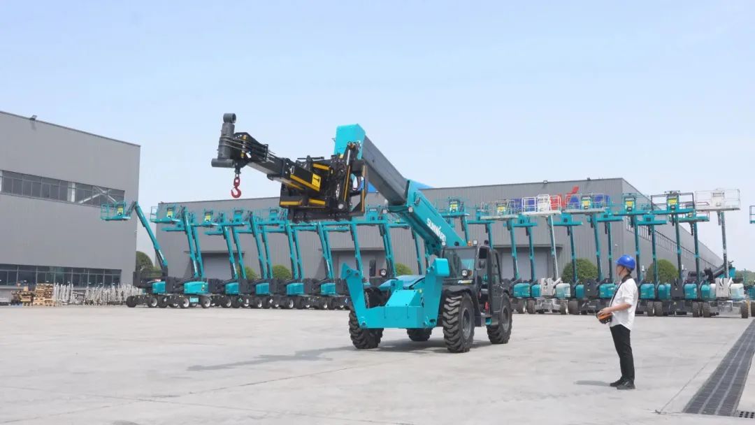 独家定制！永利集团官网智能油缸替换机械人顺遂下线