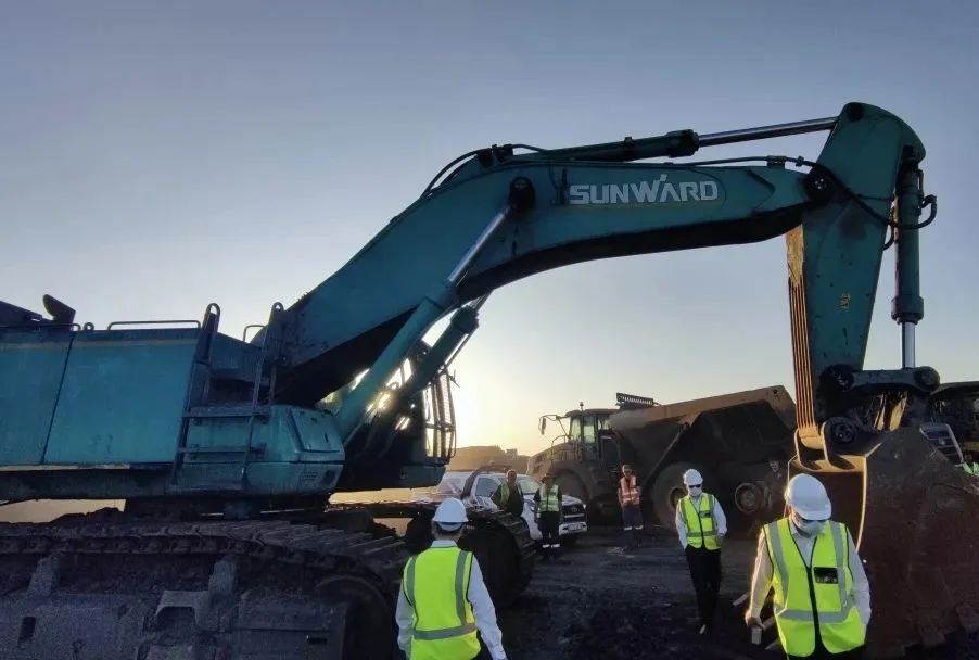 登陆南非，，，，，，永利集团官网智能新型凿岩利器交付客户