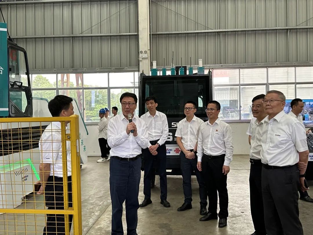 中国联通集团副总司理梁宝俊到访永利集团官网智能