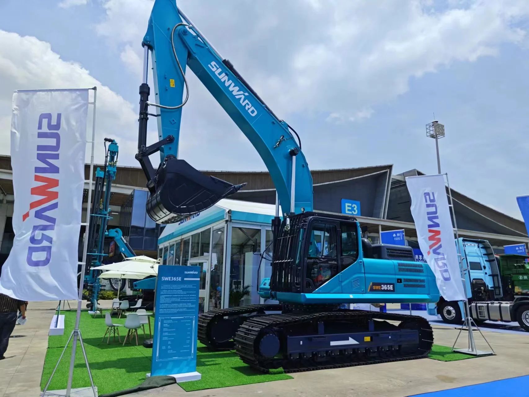 逐梦非洲，，，，携手偕行！永利集团官网智能亮相第三届中非经贸博览会