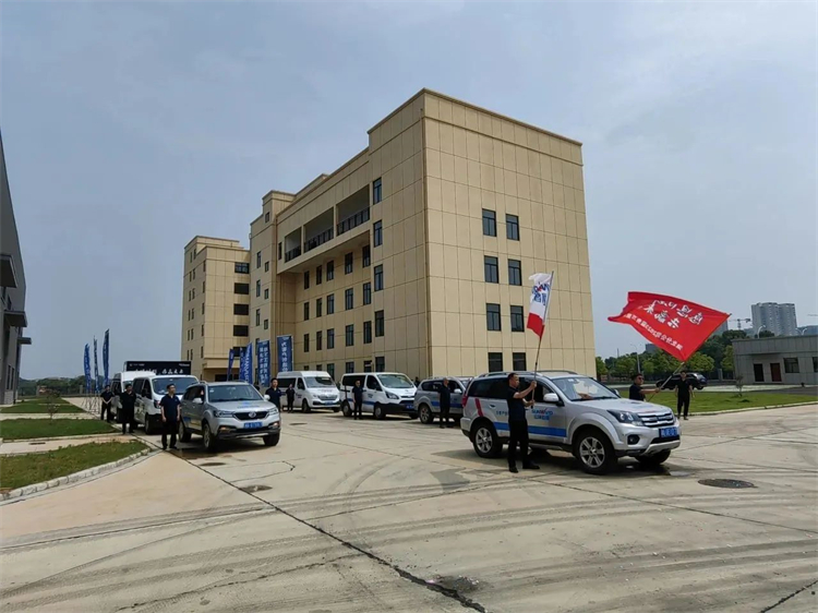 热情似火，，，，，，服务加码！永利集团官网智能基础装备服务万里行为您保驾护航