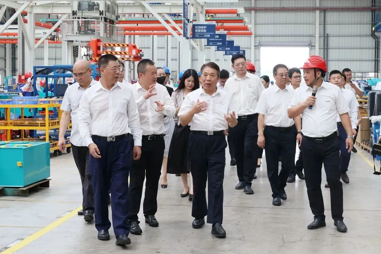 两门第界500强企业董事长同访永利集团官网智能