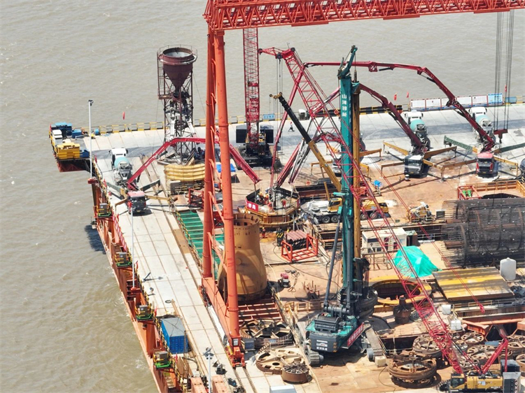 喜报！永利集团官网智能完成“全球最大”6.3米直径旋挖桩成孔成桩