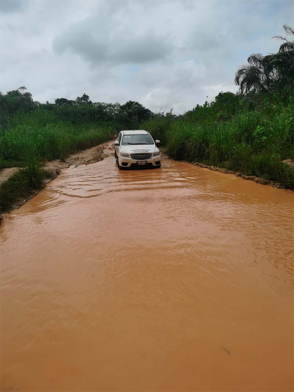 品质永利集团官网，，专心折务！永利集团官网智能服务万里行活动走进非洲加纳