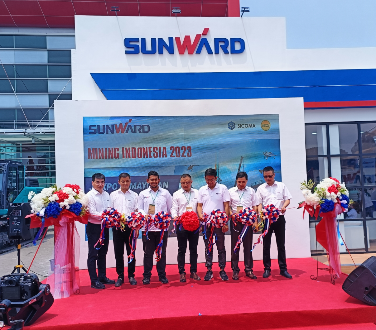 深耕细作，，，，，逆势增添！永利集团官网智能艳服亮相印尼雅加达矿业展