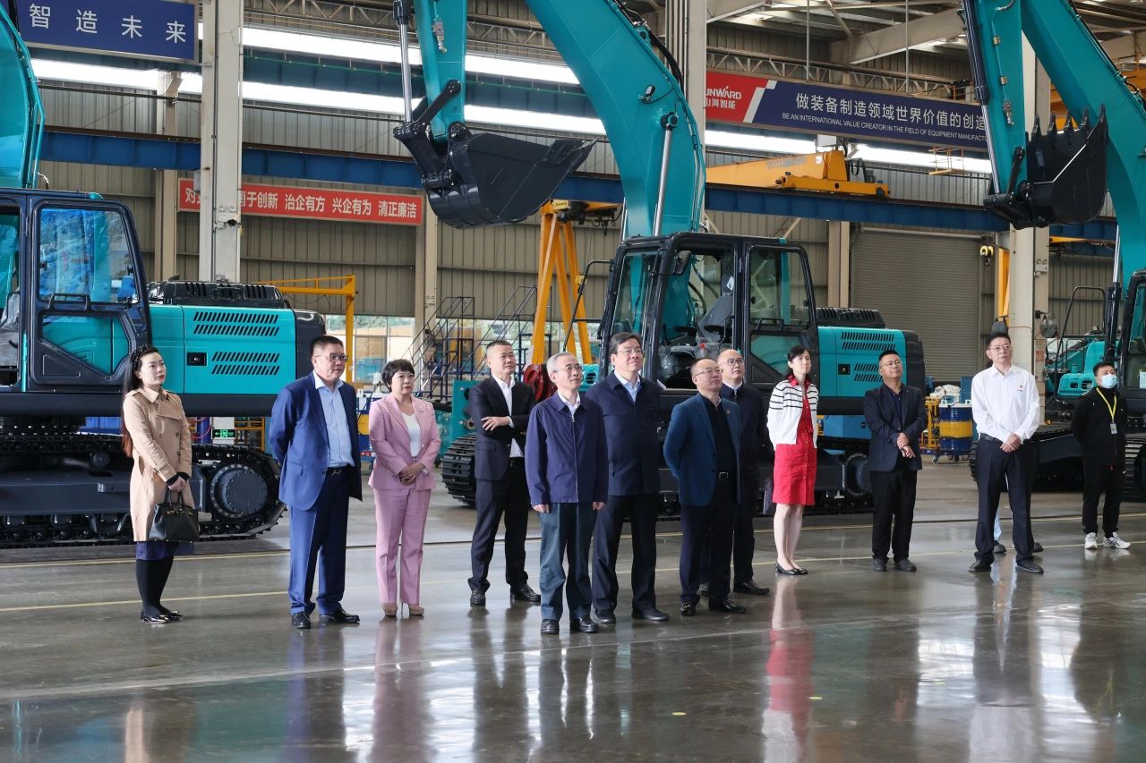 天下工商联副主席寿子琪调研永利集团官网智能