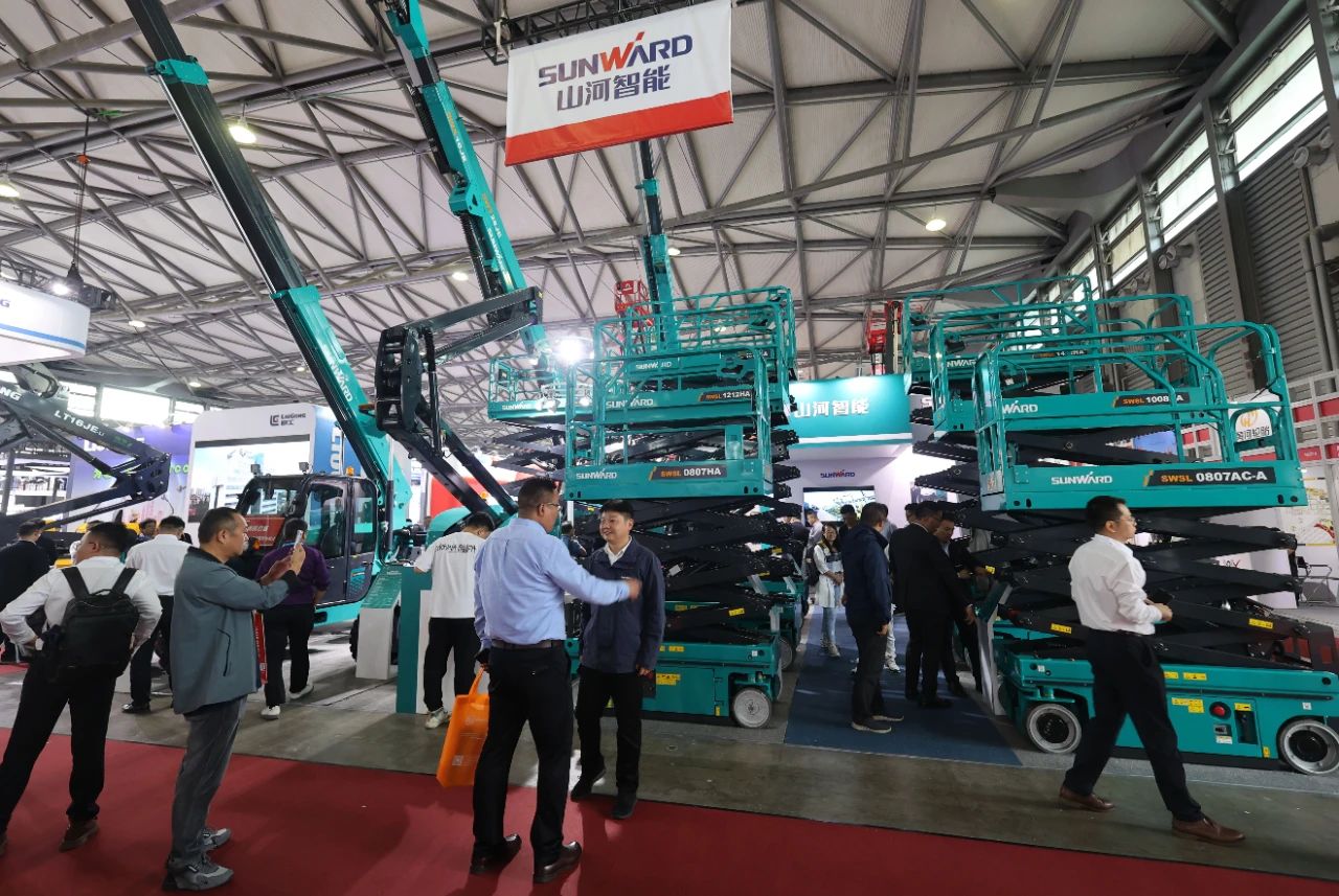 精品出击，，，，，，闪灼魔都！永利集团官网智能全系列高空机械亮相2023亚洲国际高空展