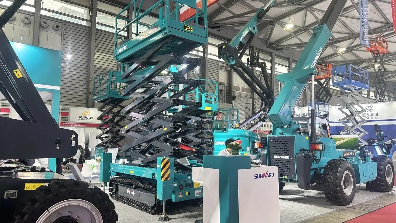 精品出击，，，，，，闪灼魔都！永利集团官网智能全系列高空机械亮相2023亚洲国际高空展