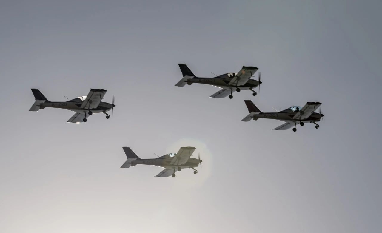 央媒聚焦！一起见证首届亚洲通用航空展上的永利集团官网风范