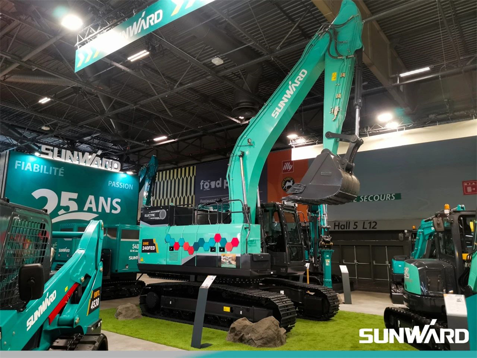 永利集团官网智能携立异效果亮相2024年法国巴黎工程机械展