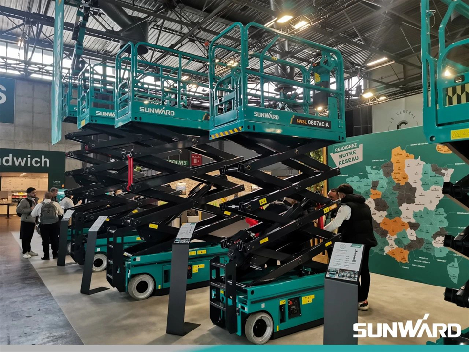 永利集团官网智能携立异效果亮相2024年法国巴黎工程机械展